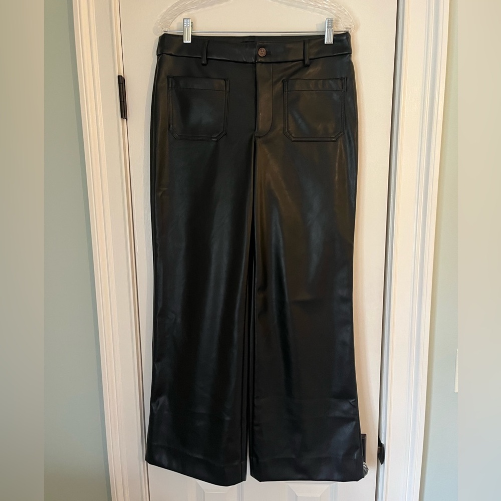 J. Crew Lizzie High Rise Faux Leather Patch Pocket Pant in Black Style CB412 - Picture 4 of 9